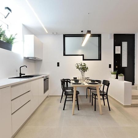 Phaedrus Living City Center Luxury Flat Skoufa Atina Dış mekan fotoğraf