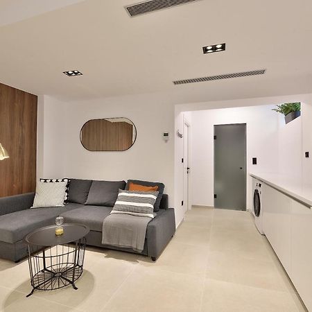 Phaedrus Living City Center Luxury Flat Skoufa Atina Dış mekan fotoğraf
